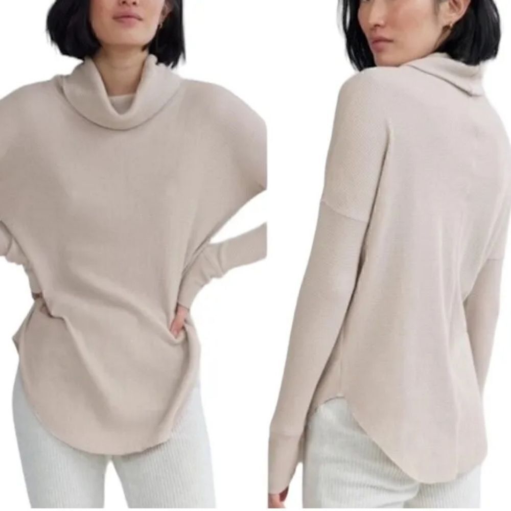 Aritzia Babaton Cowl Neck Thermal Long Sleeve Small Taupe